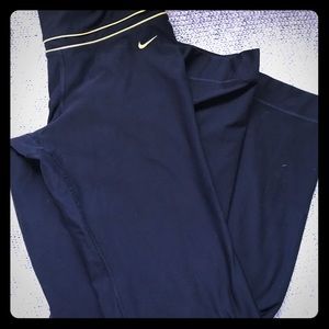 Nike drifit yoga pants